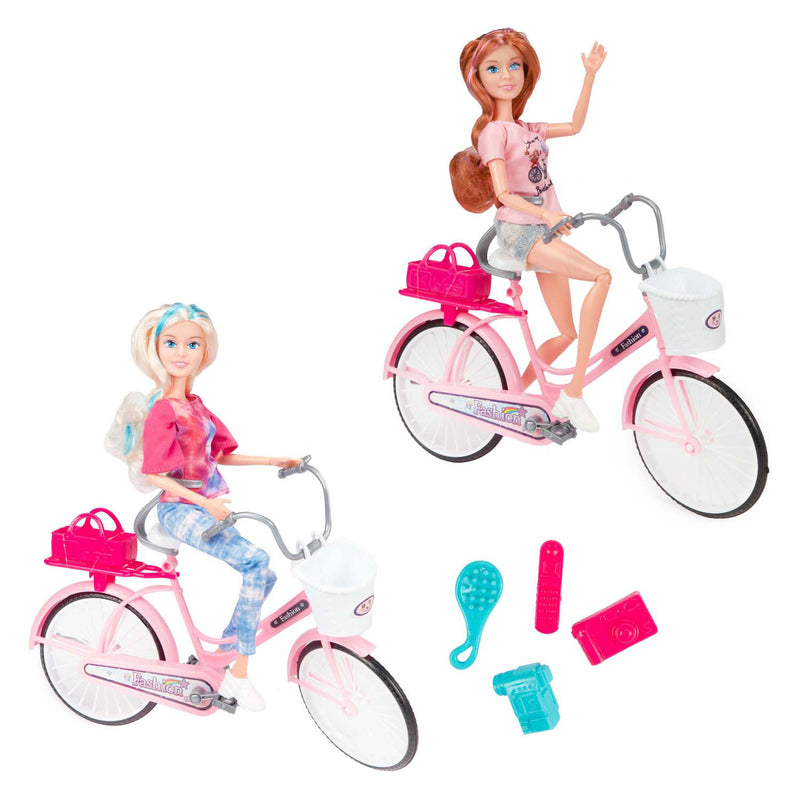 Lauren Modepop op Fiets met Accessoires