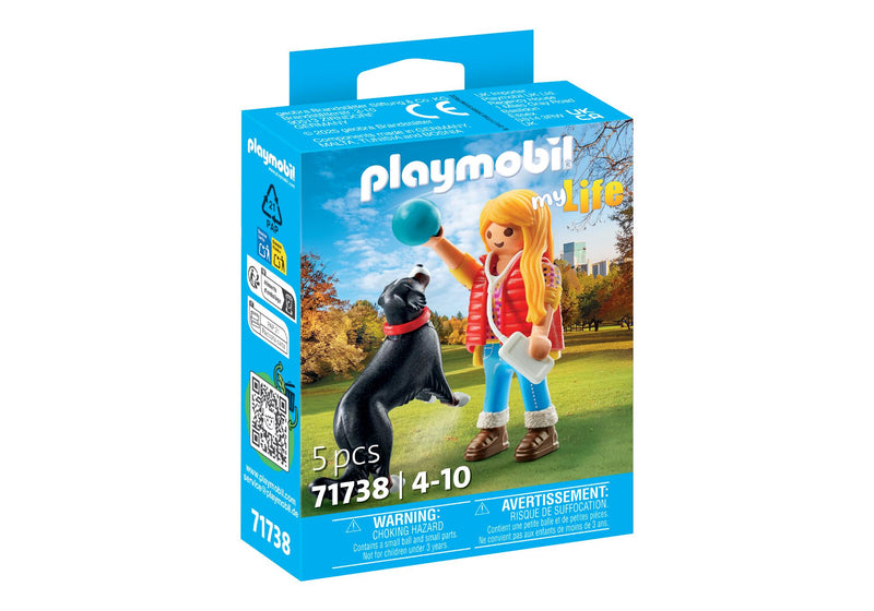 Playmobil My Life Vrouw met berghond