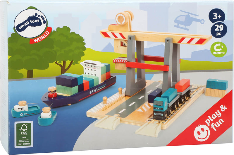 Containerterminal met toebehoren