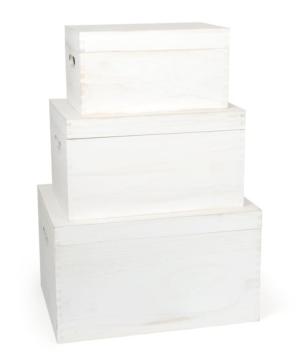 Witte houten kist