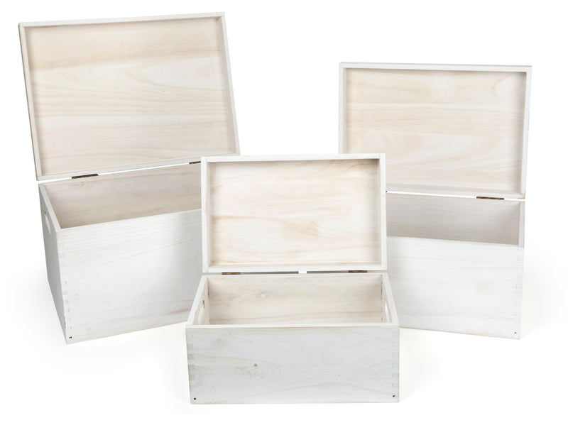 Witte houten kist