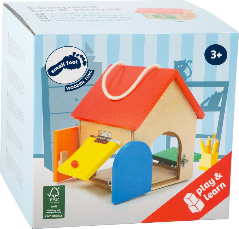 Small Foot - Houten Huisje met Sloten, 9dlg.