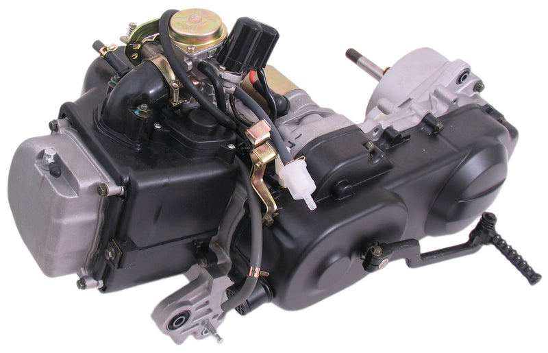 Motorblok compleet China scooter GY6 12 inch wiel met korte achteras inclusief carburateur