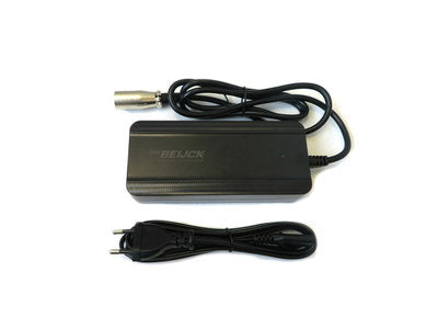 Acculader XLR 5-pins TranzX 36V 2A