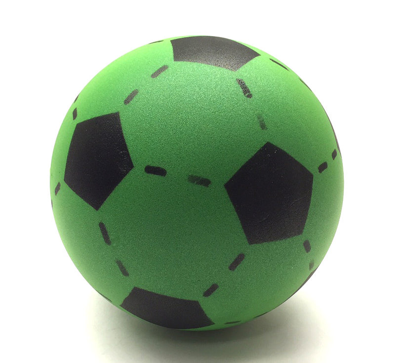 Foam voetbal groen 20 cm.
