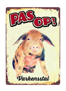 Plenty Gifts Waakbord Blik Varkensstal 15X21 CM