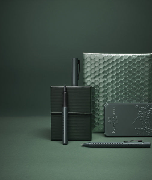 Faber Castell FC-201535 Balpen En Vulpen Faber-Castell Grip Mistletoe In Giftbox