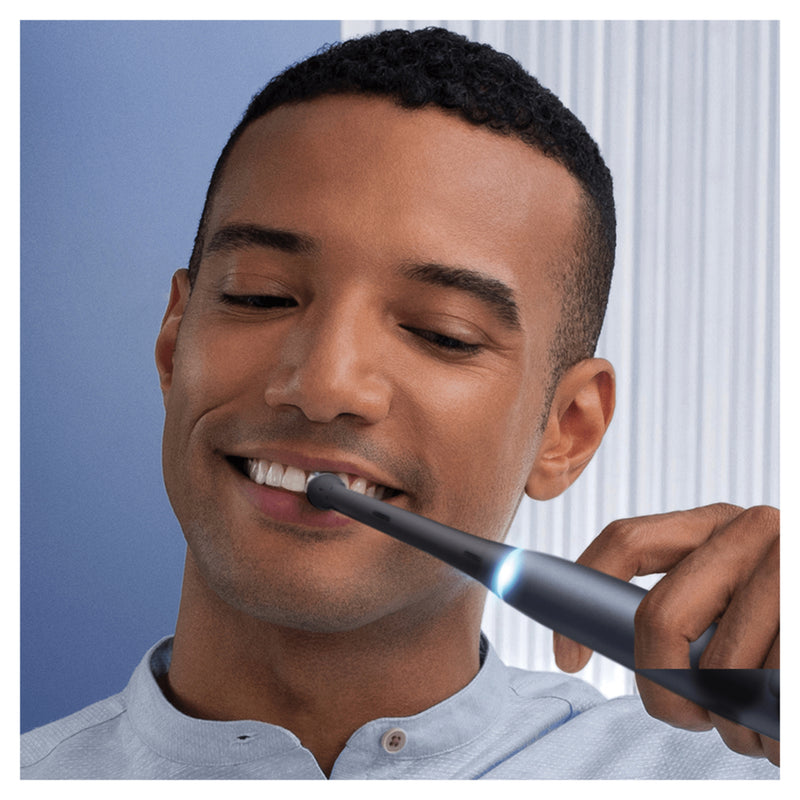 Oral-B iO 7N Elektrische Tandenborstel Black Onyx