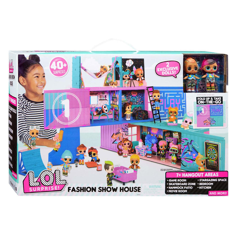 L.O.L. Surprise Fashion Show House