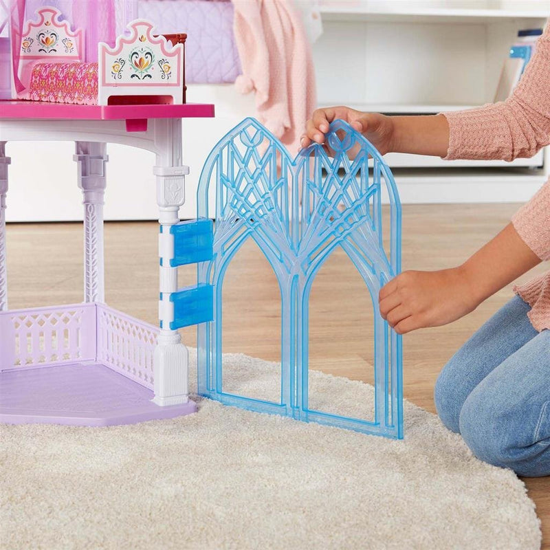 Disney Frozen 2 Arendelle Kasteel + Licht en Accessoires 152x122 cm