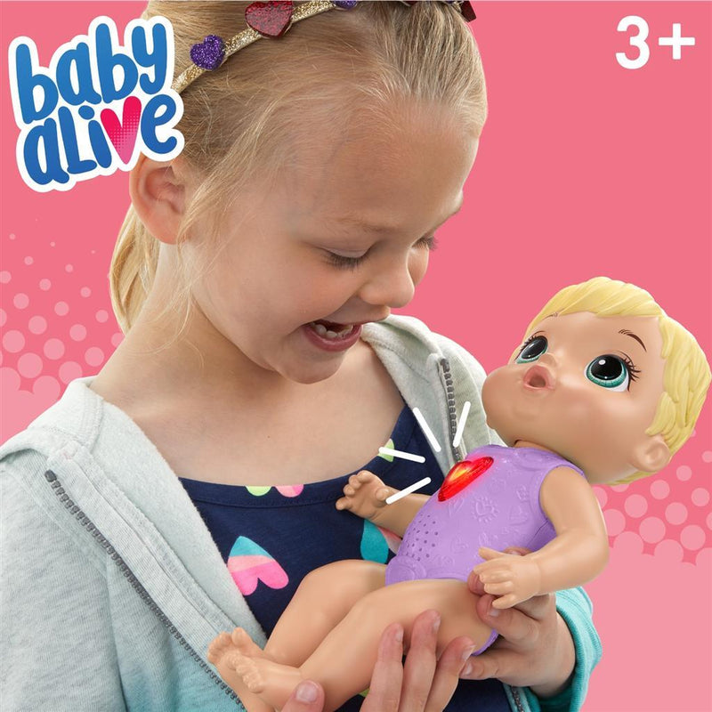 Hasbro Baby Alive Happy Heartbeats Babypop + Licht en Geluid
