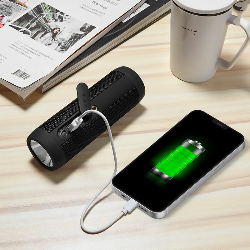 Draadloze speaker Celly Speakerbike met powerbankfunctie en krachtige zaklamp
