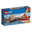 Lego City 60213 Brand aan de Kade