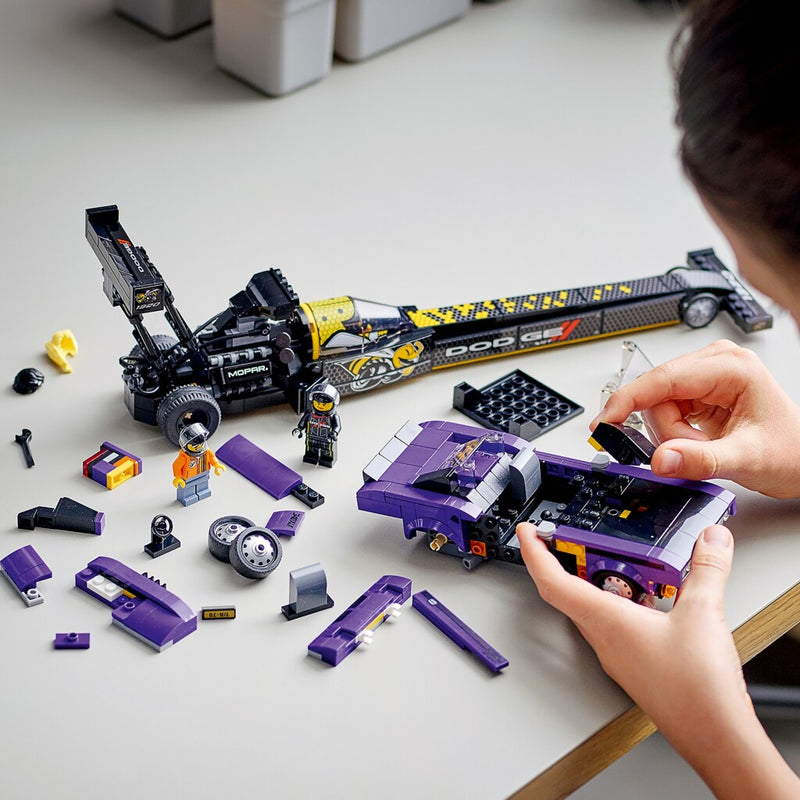 Lego Speed Champions 76904 Mopar Dodge SRT Top Fuel Dragster en 1970 Dodge Challenger