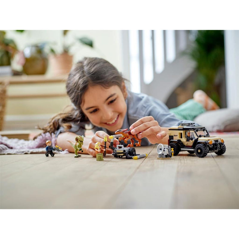 LEGO Jurassic 76951 Pyroraptor en Dilophosaurus Transport