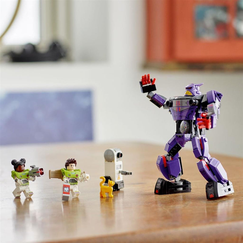 LEGO Disney Lightyear Zurg Battle