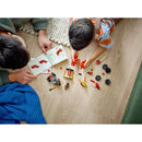 LEGO Ninjago Kai en Ras AND apos; duel tussen auto en motor