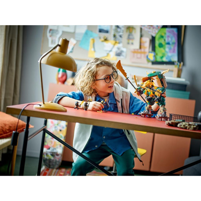 LEGO Ninjago Lloyd en Arins ninjateammecha