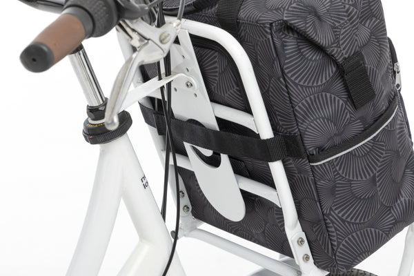 Fietstas New Looxs Camella 24,5 liter 36 x 36 x 19 cm - selo black