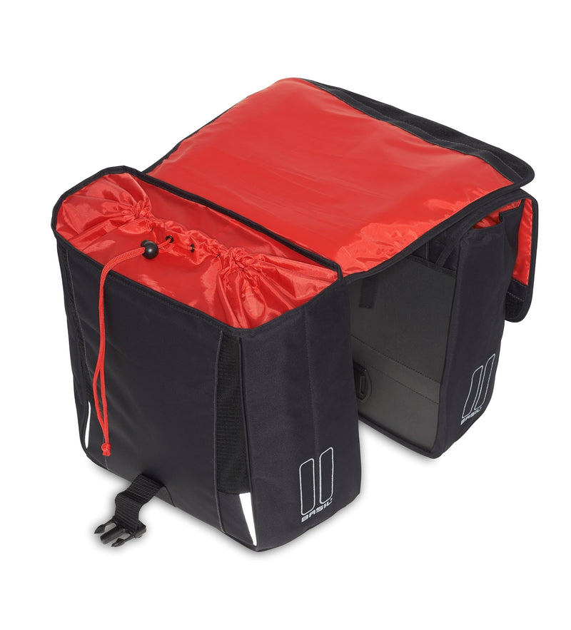 Dubbele fietstas Basil Sport Design 32 liter  35 x 15 x 43 cm  - zwart