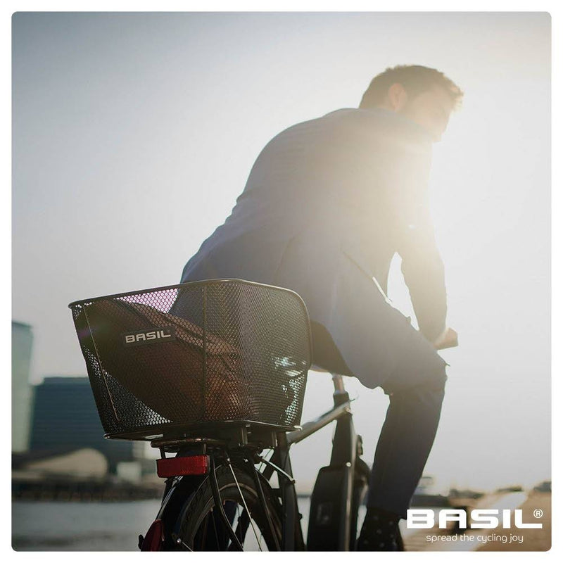 Fietsmand Basil Icon M 40 x 33 x 25 cm - zwart