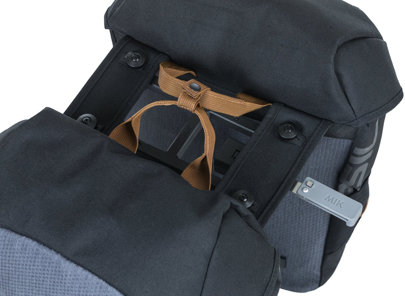 Dubbele fietstas Basil Miles Double Bag MIK 34 liter 34 x 16 x 43 cm - zwart/grijs