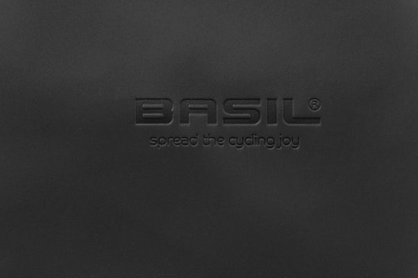 Fietsrugzak Basil SoHo Nordlicht 17 liter 31 x 14 x 37 cm - night zwart