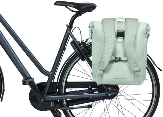 Fietsrugzak Basil SoHo Nordlicht 17 liter 31 x 14 x 37 cm - pastel groen