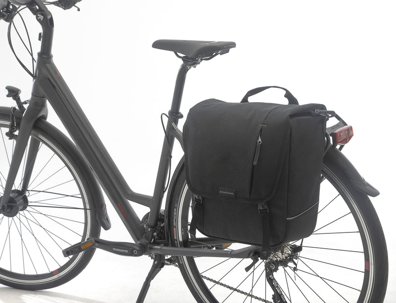 Fietstas New Looxs Nova Single 16 liter 35 x 35 x 15 cm - zwart