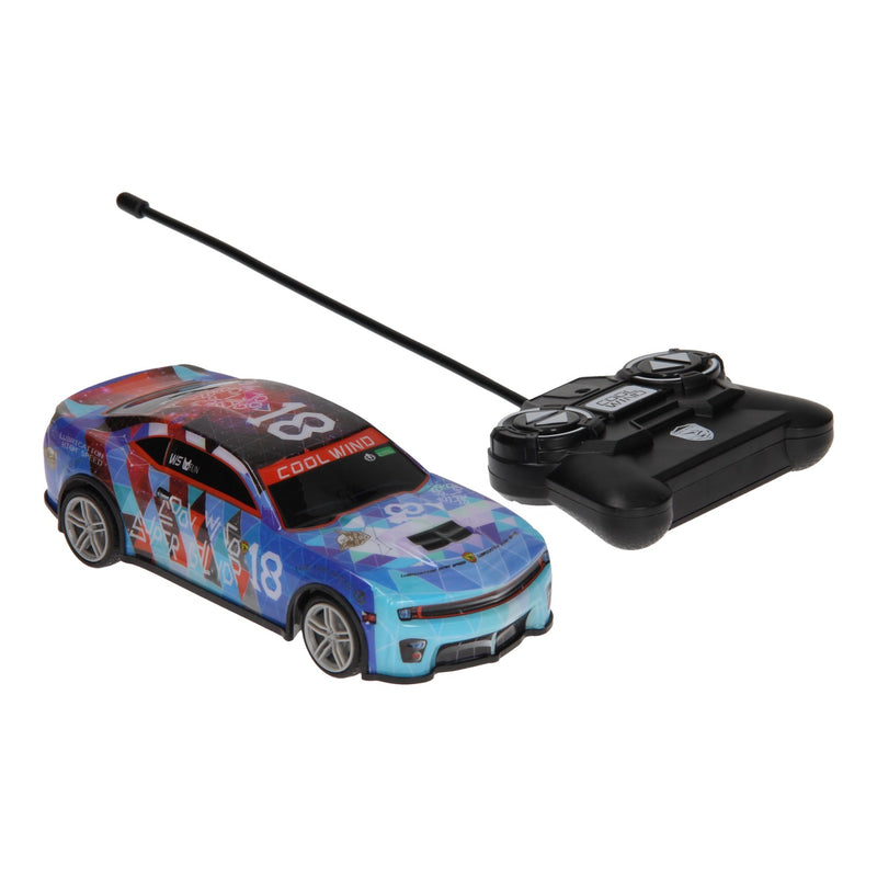 RC Racewagen - No. 18