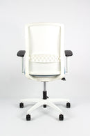 Geen Merk LF-2021525 Bureaustoel Linea Tekna White 01 L.blauw/wit Met 3D Armleuning