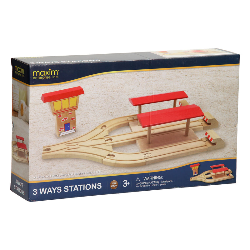 Houten Treinstation met 3 Sporen