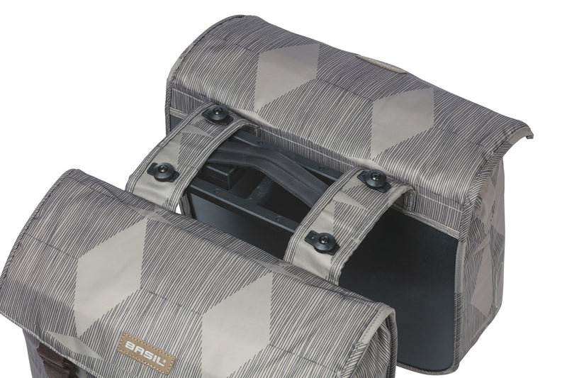Dubbele fietstas Basil Elegance met MIK-systeem 40-49 liter 42,5 x 38 x 16 cm - chapeau taupe