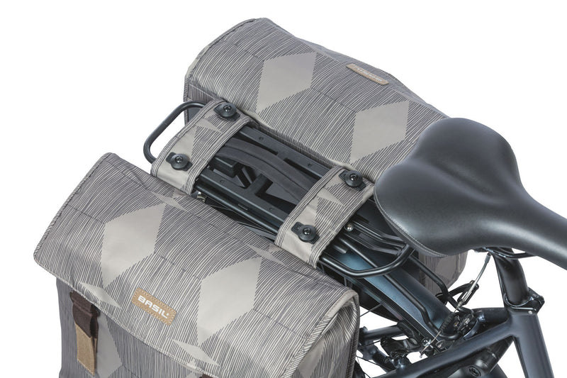 Dubbele fietstas Basil Elegance met MIK-systeem 40-49 liter 42,5 x 38 x 16 cm - chapeau taupe