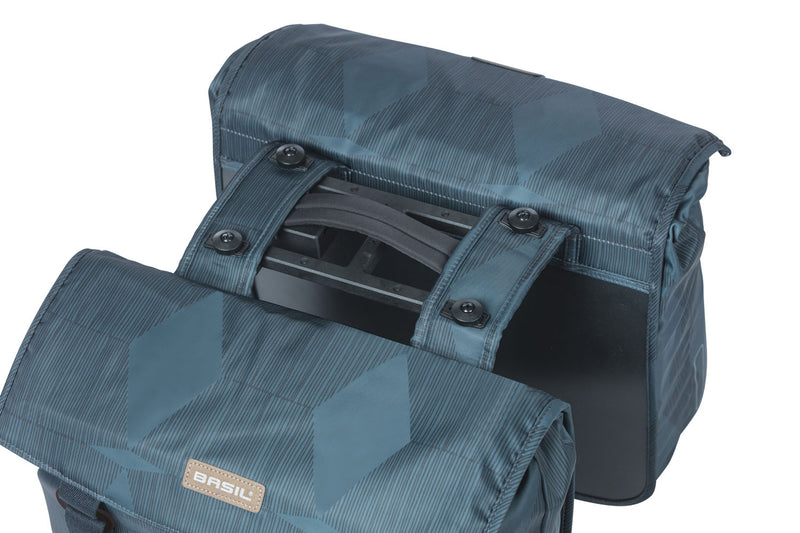 Dubbele fietstas Basil Elegance met MIK-systeem 40-49 liter  42,5 x 38 x 16 cm - estate blue