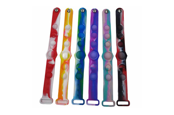 Pop-It armbanden 6 kleuren ass.in Displ.