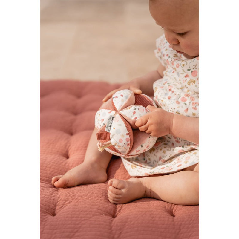 Little Dutch Pluche Grijpbal Flowers and Butterflies