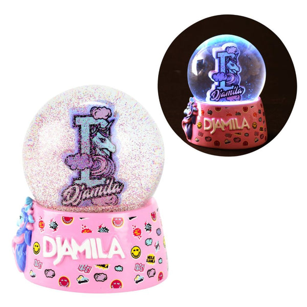 Djamila Sneeuwbol + Licht