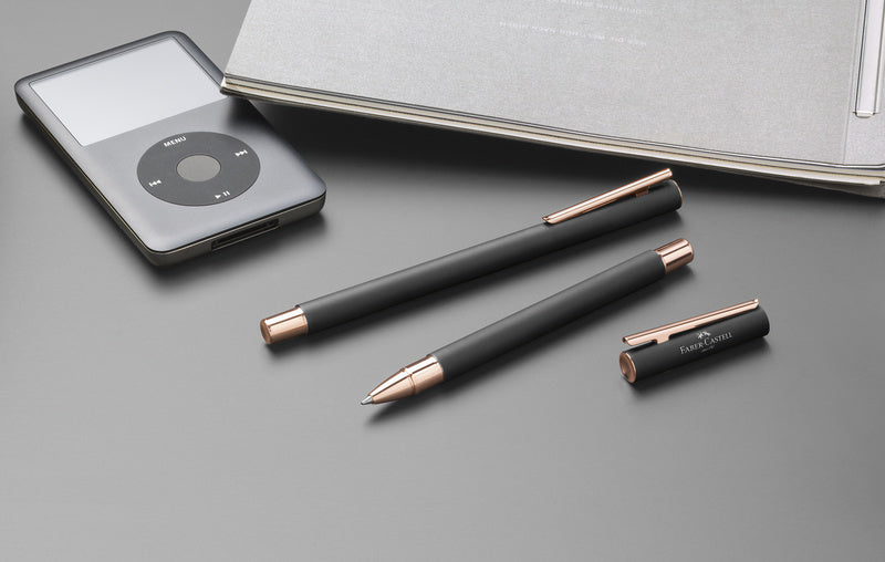 Faber Castell FC-343100 Vulpen NEO Slim Zwart Mat, Rosé Goud, M