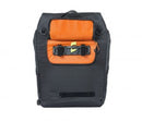 Fietsrugzak Basil Miles Tarpaulin 17 liter 31 x 17 x 44 cm - zwart/oranje