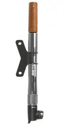 Mini pomp Beto allu met opklapbaar houten greep