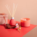 Bolsius True Love Geurkaars Sunkissed Orange and White Flowers 9.2x6.6 cm