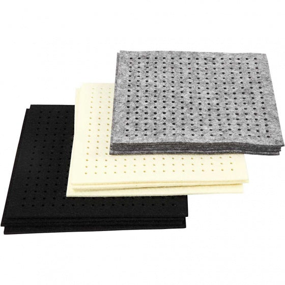 Hobbyvilt met gaten 20x20 cm 12 stuks