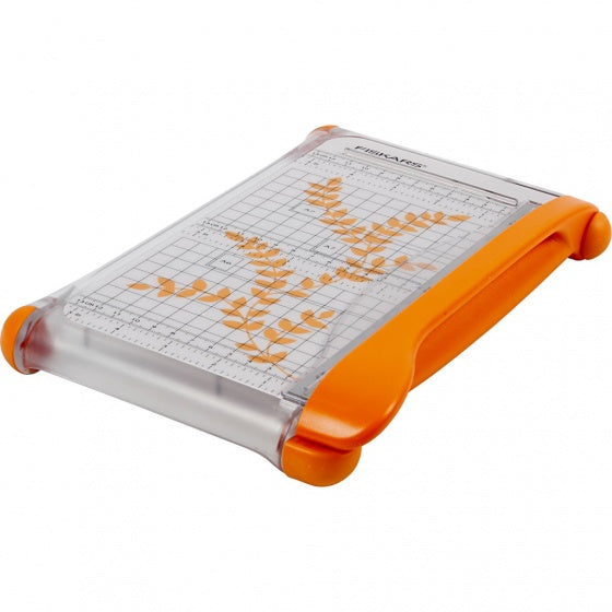 papiersnijder met aluminium oppervlak oranje