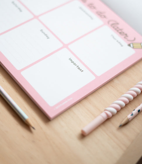 scheurkalender Pusheen A4 roze/wit 54 pagina's
