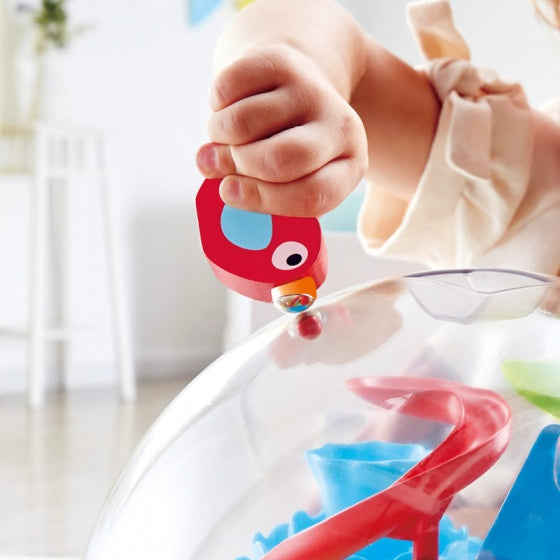 Hape Bol met Magnetisch Doolhof Sunney Valley Dome