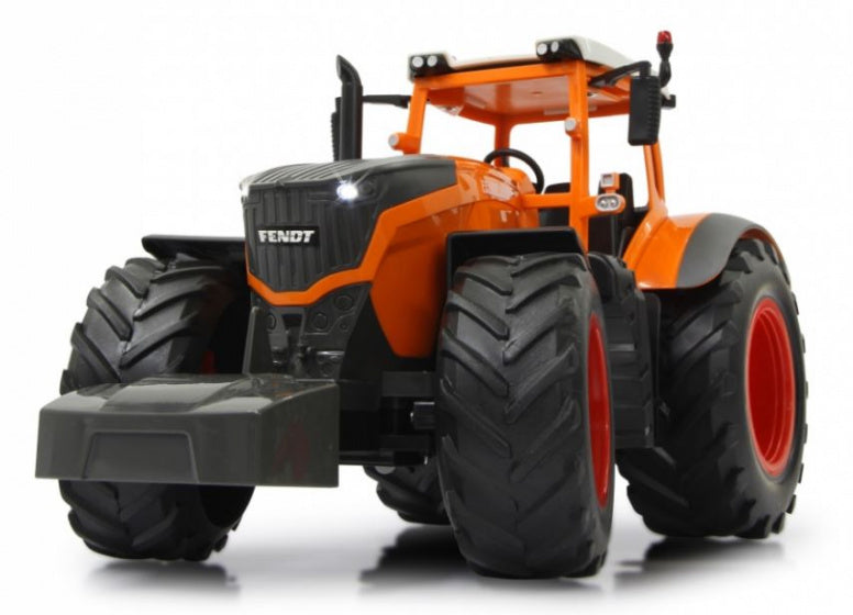 tractor Fendt 1050 Vario Municipal 37,5 cm 1:16 oranje