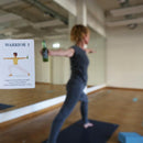 drankspel bier yoga karton blauw