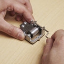 muziekdoos Burning Love 5 x 4 x 2 cm staal zilver