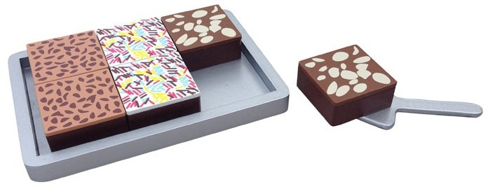 chocoladecake hout 18 cm bruin/wit